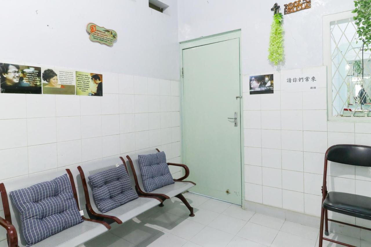 Emy'S Guesthouse Jenggrik Exterior photo